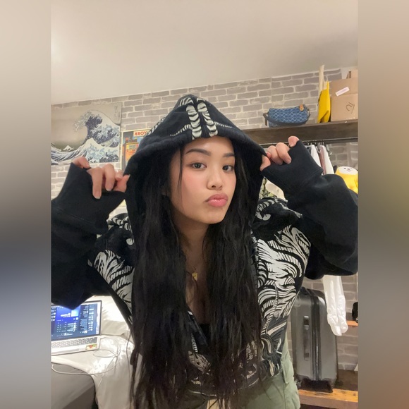 [SOLD] RARE FOX HEAD with horns oversized hoodie - Picture 4 of 8